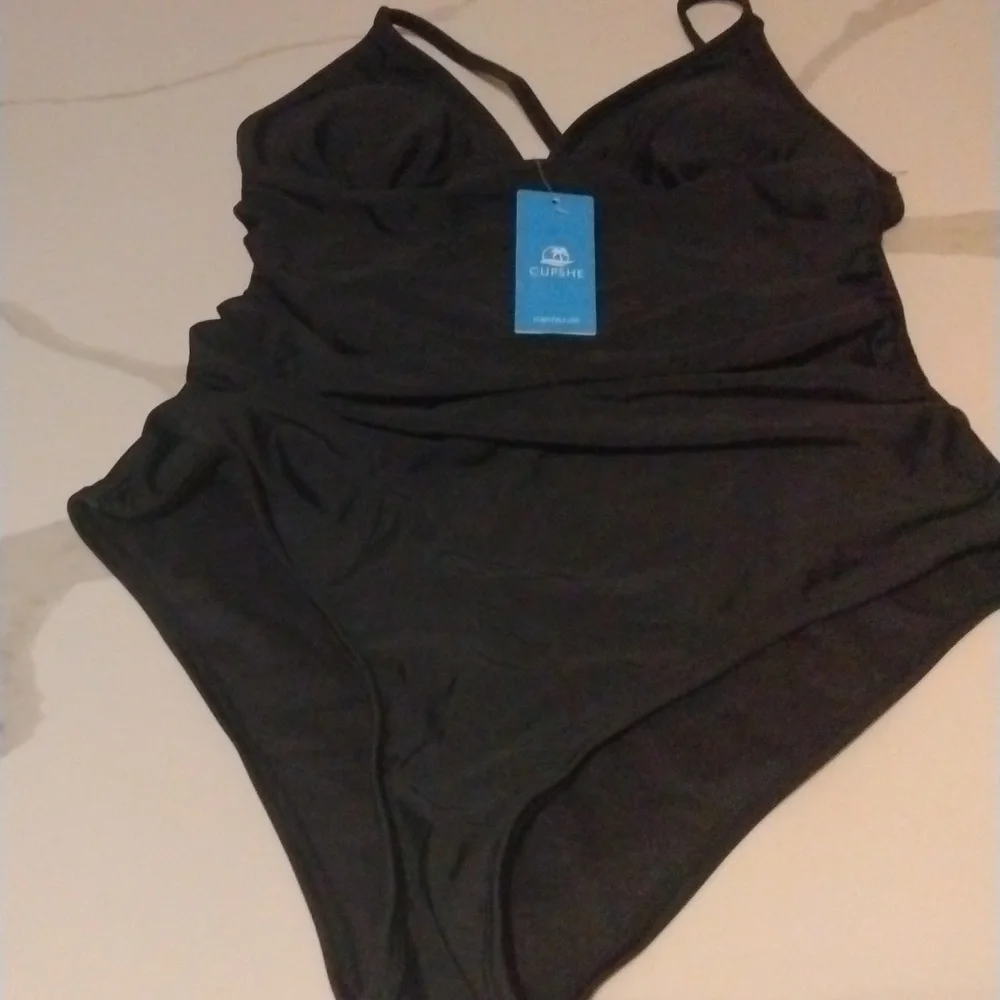 Sexy black one‎ piece v neck adjustable straps shirring hides tummy SZ M black